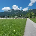 Adlerblick Apartment *