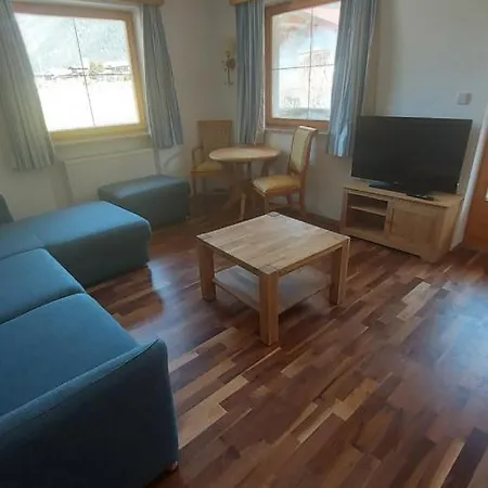 Apartamento Adlerblick *
