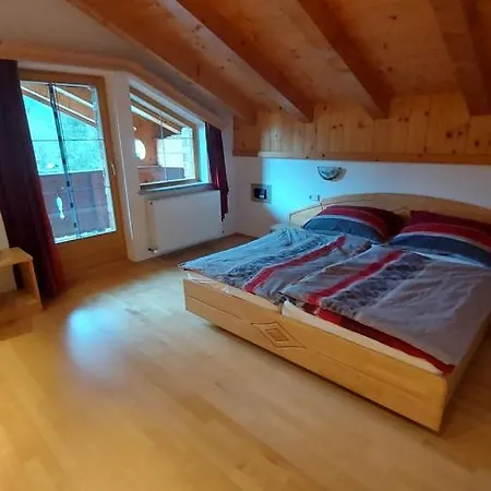 Adlerblick Apartamento *