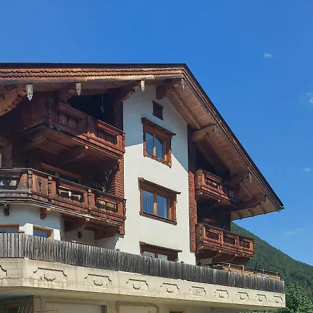 Adlerblick Apartamento