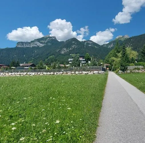 Adlerblick Apartment *